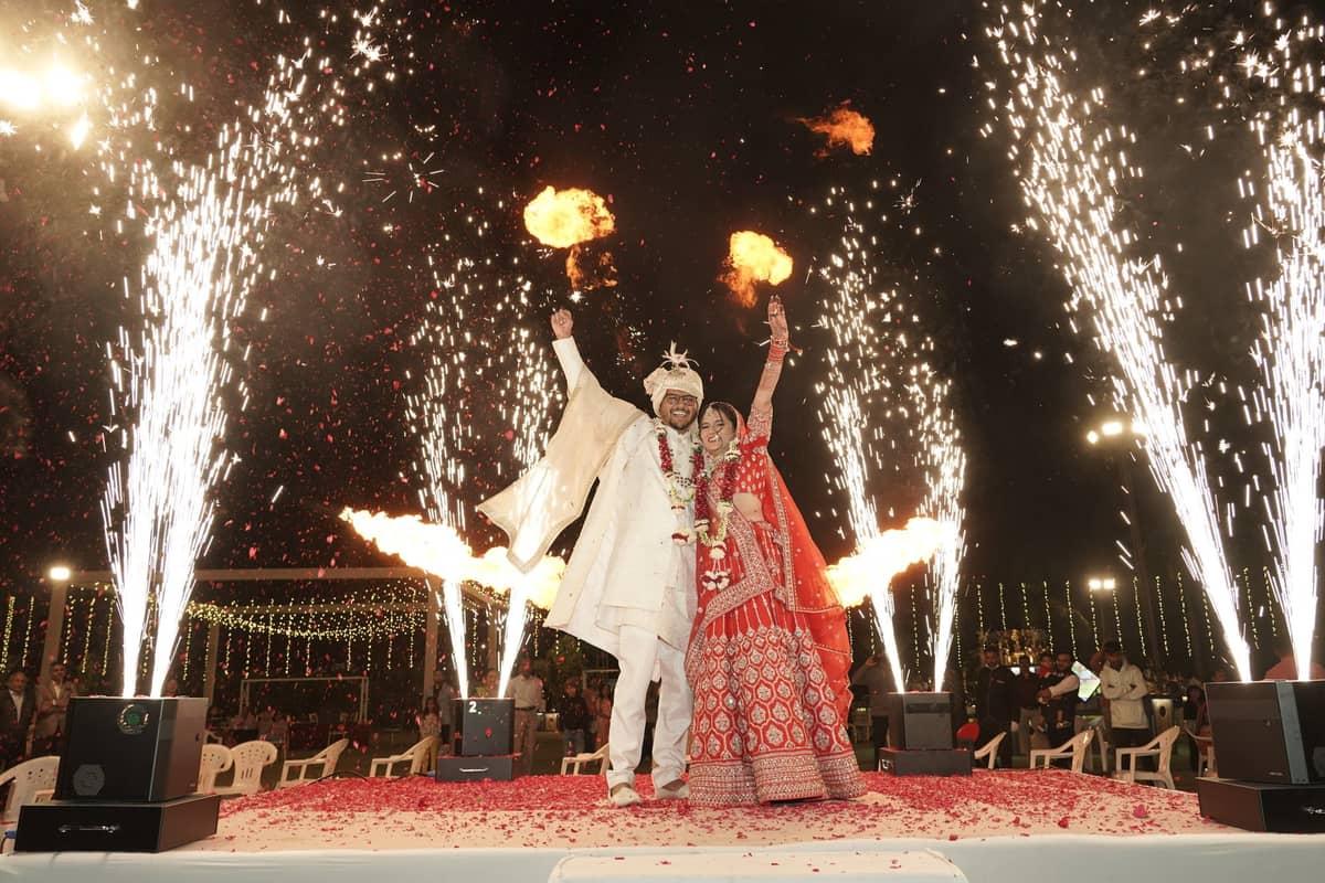 Wedding Candid 68