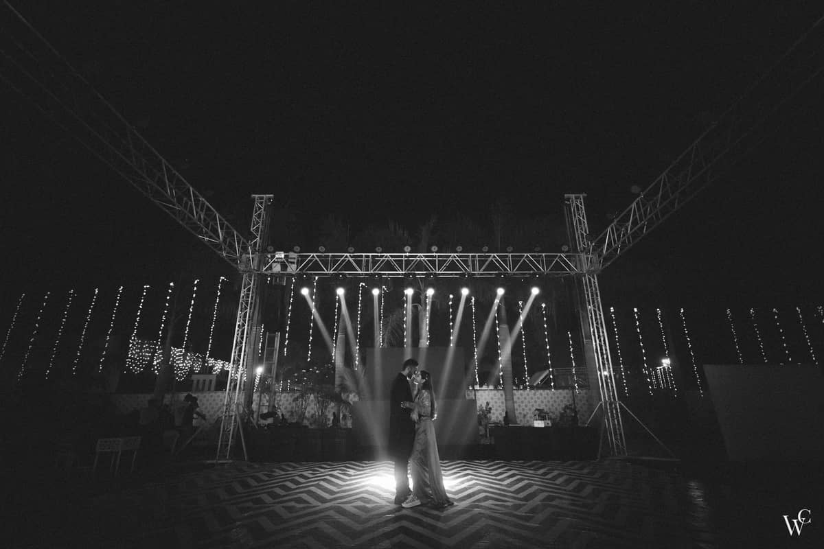 Wedding Candid 104